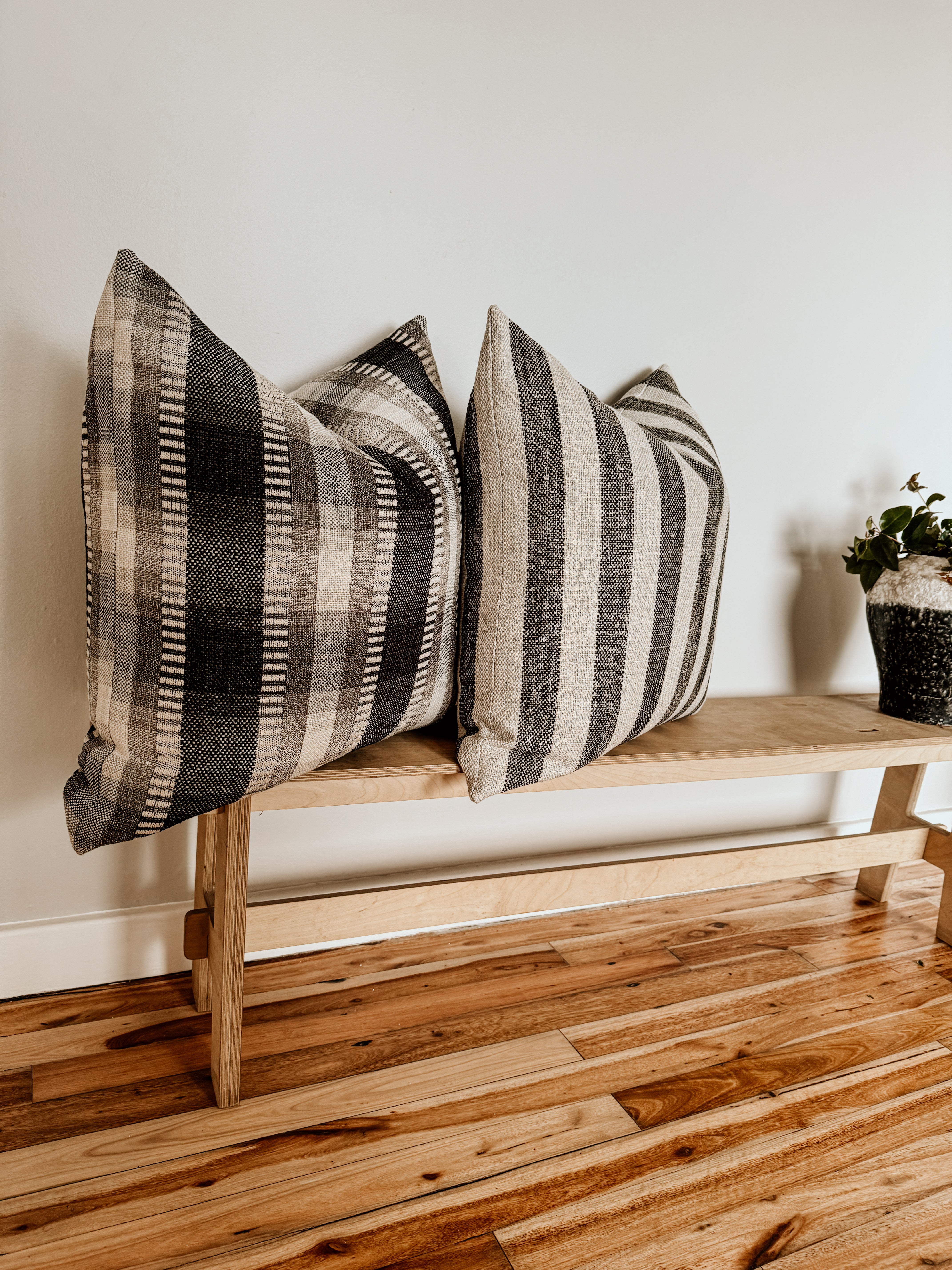 Multi Stripe Scatter | Black & White