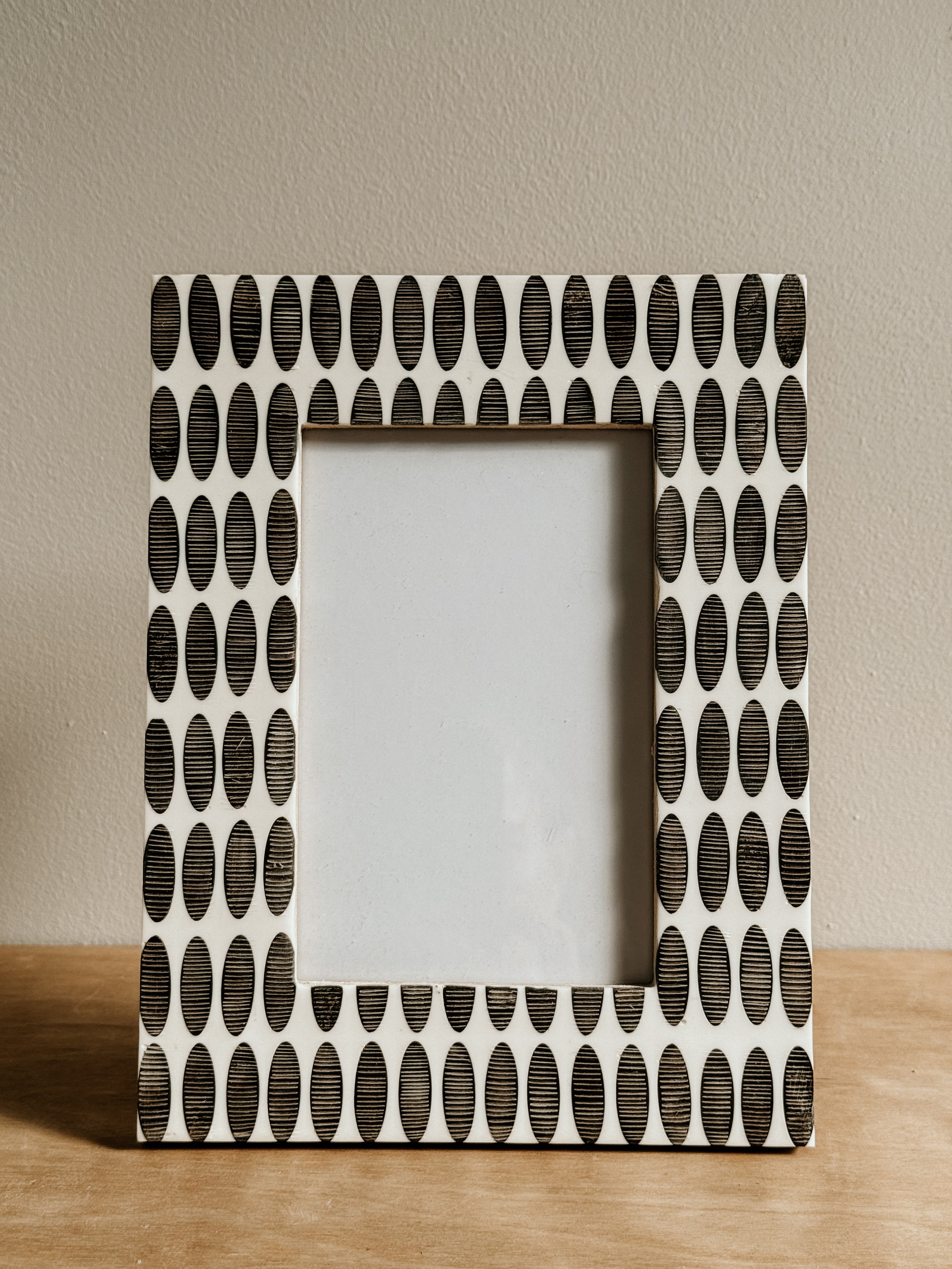 Resin & Horn Frame With Oval Pattern | Ivory & Black - Shop Adele Catherine 