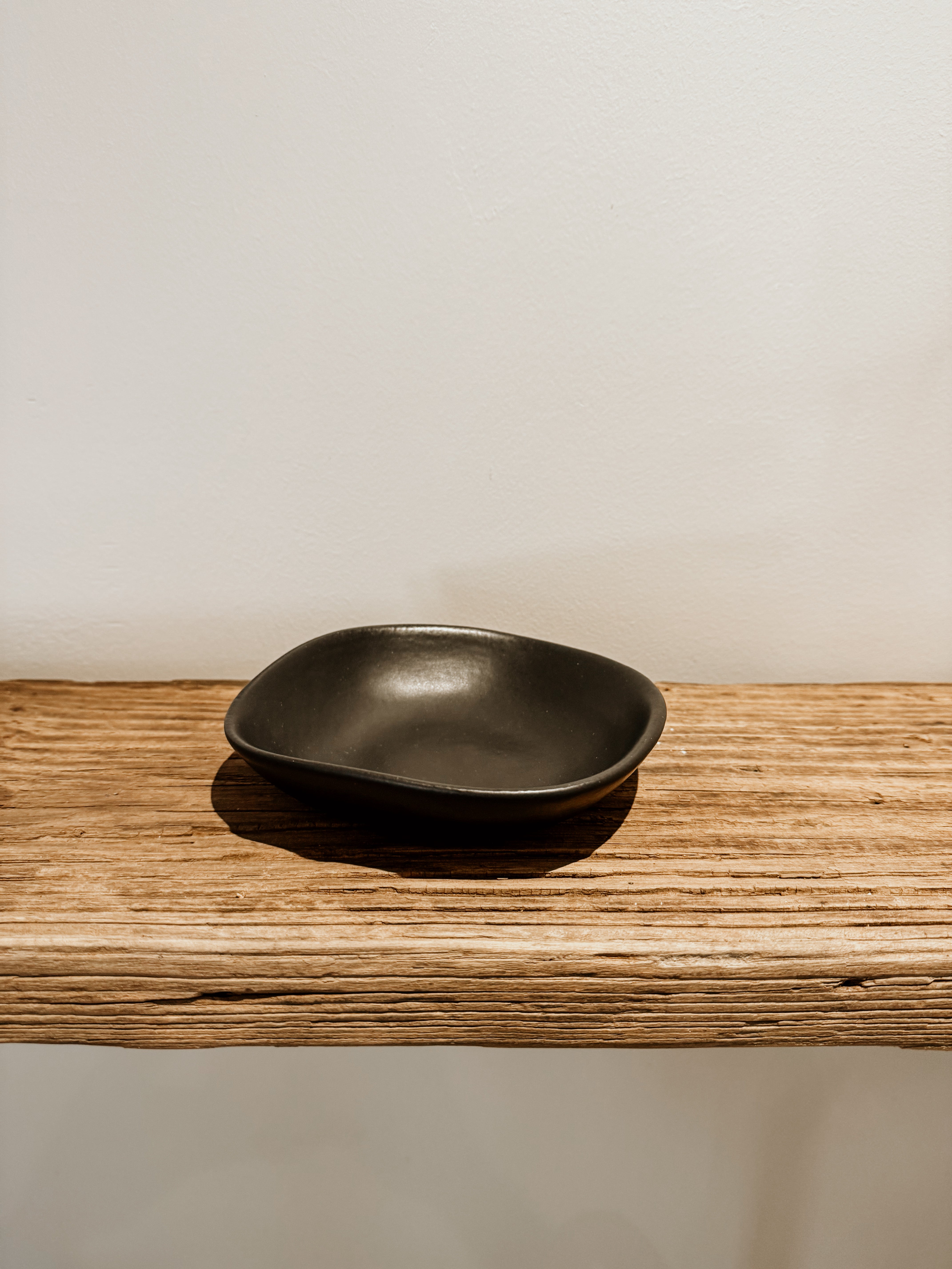 Pebble Pudding Bowl | Coal - Shop Adele Catherine 