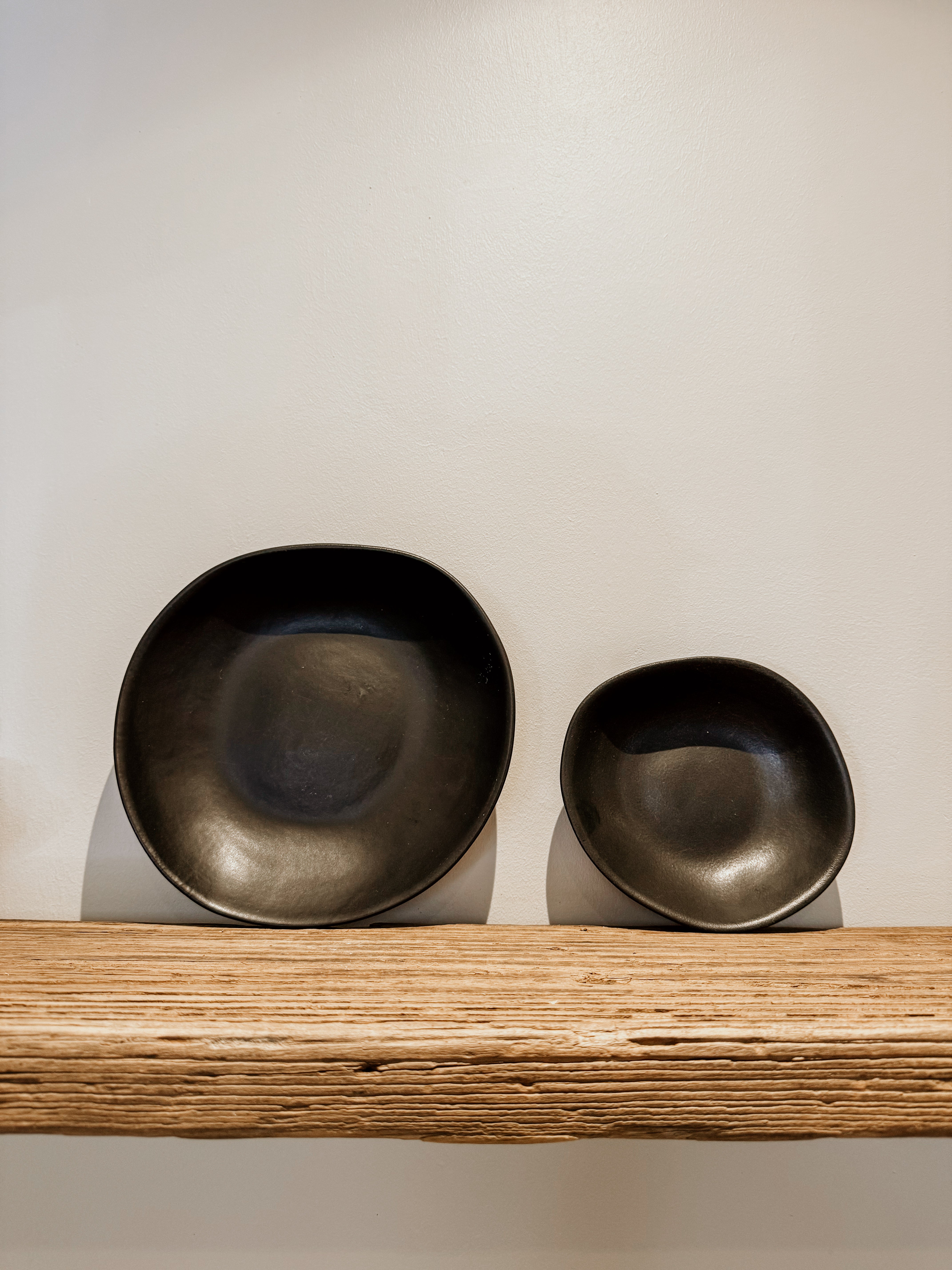 Pebble Pasta Bowl | Coal - Shop Adele Catherine 