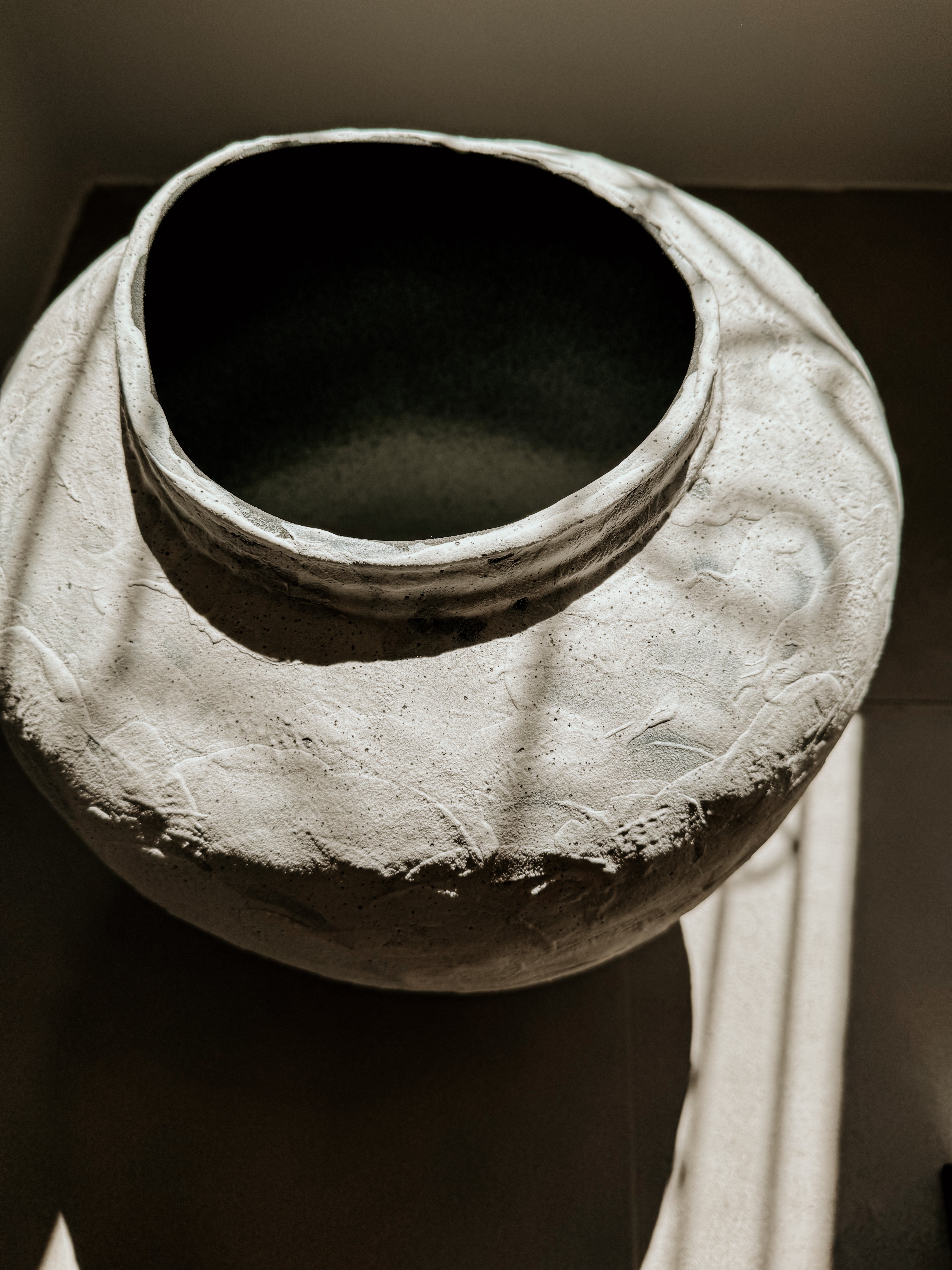 Planter Organic White & Grey Texture - Shop Adele Catherine 