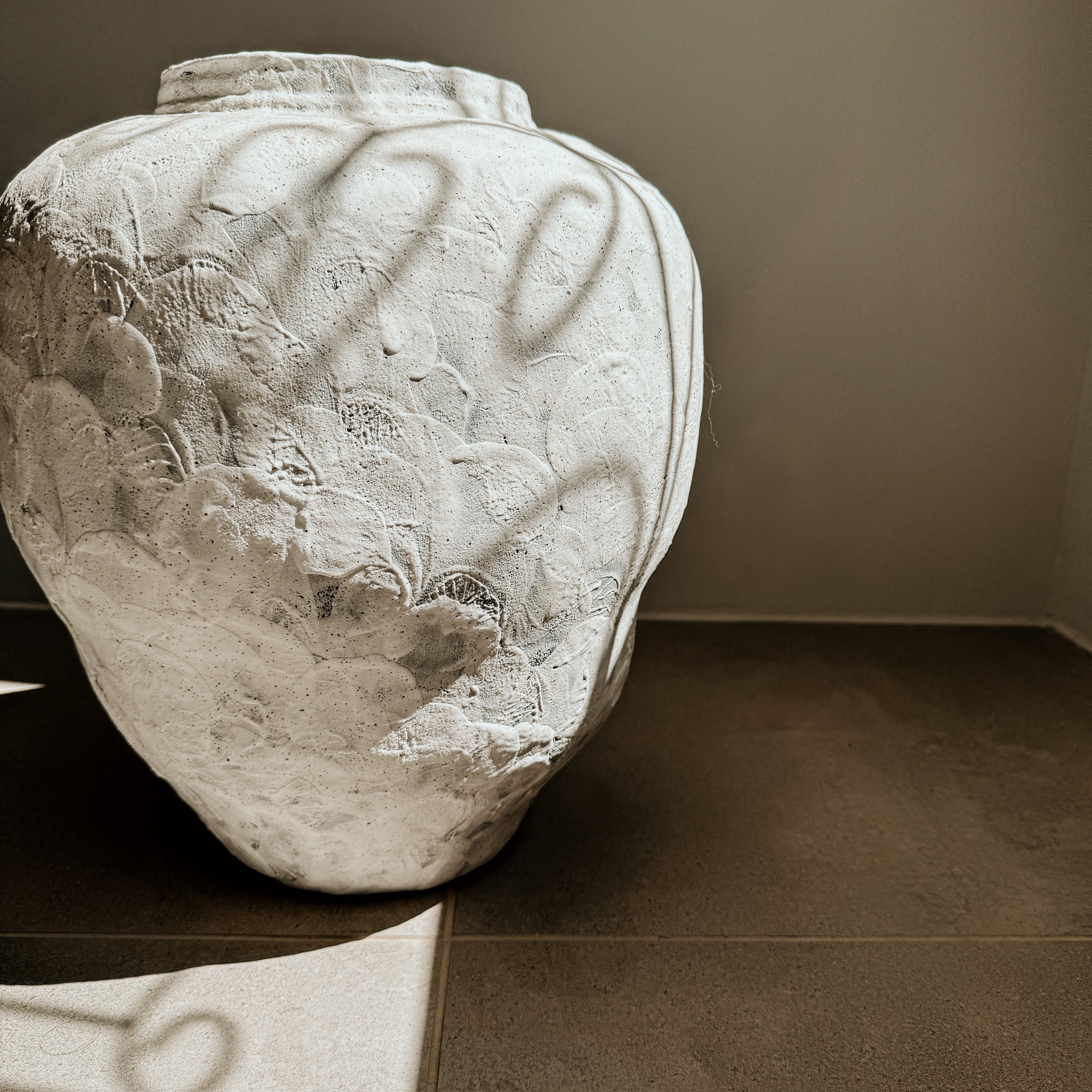Planter Organic White & Grey Texture - Shop Adele Catherine 