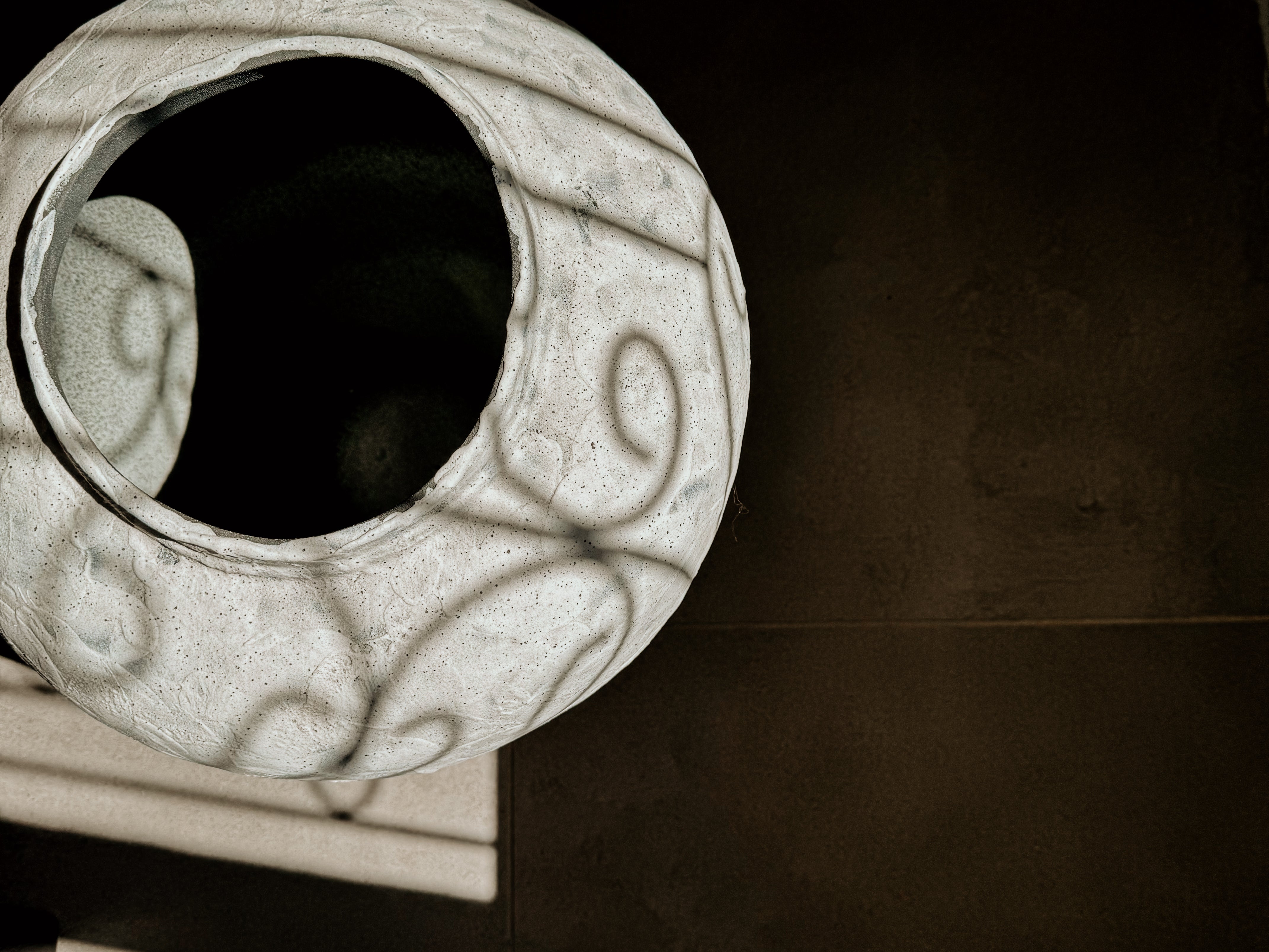 Planter Organic White & Grey Texture - Shop Adele Catherine 