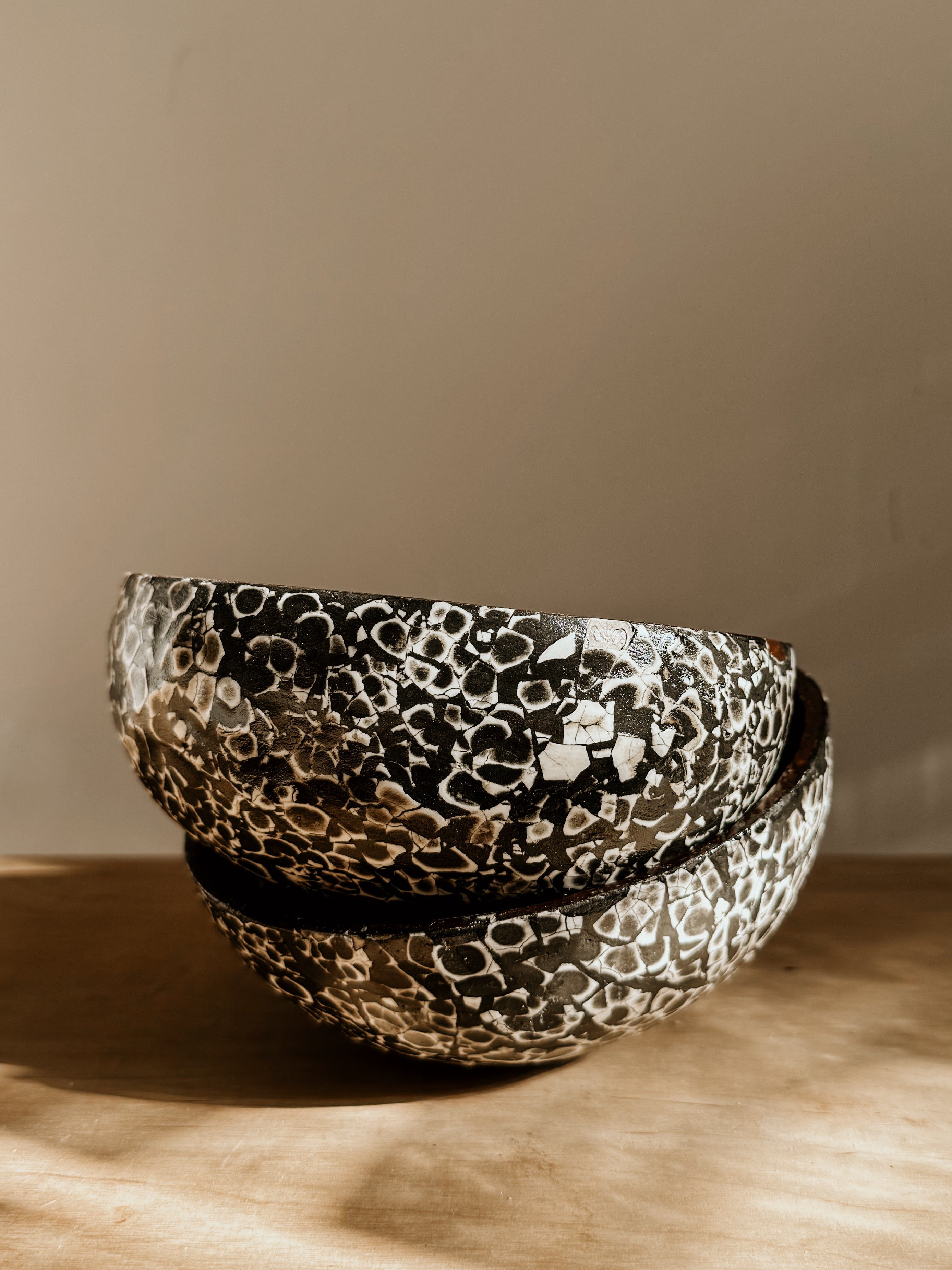 Mop Coconut Bowl | Black with White - Shop Adele Catherine 