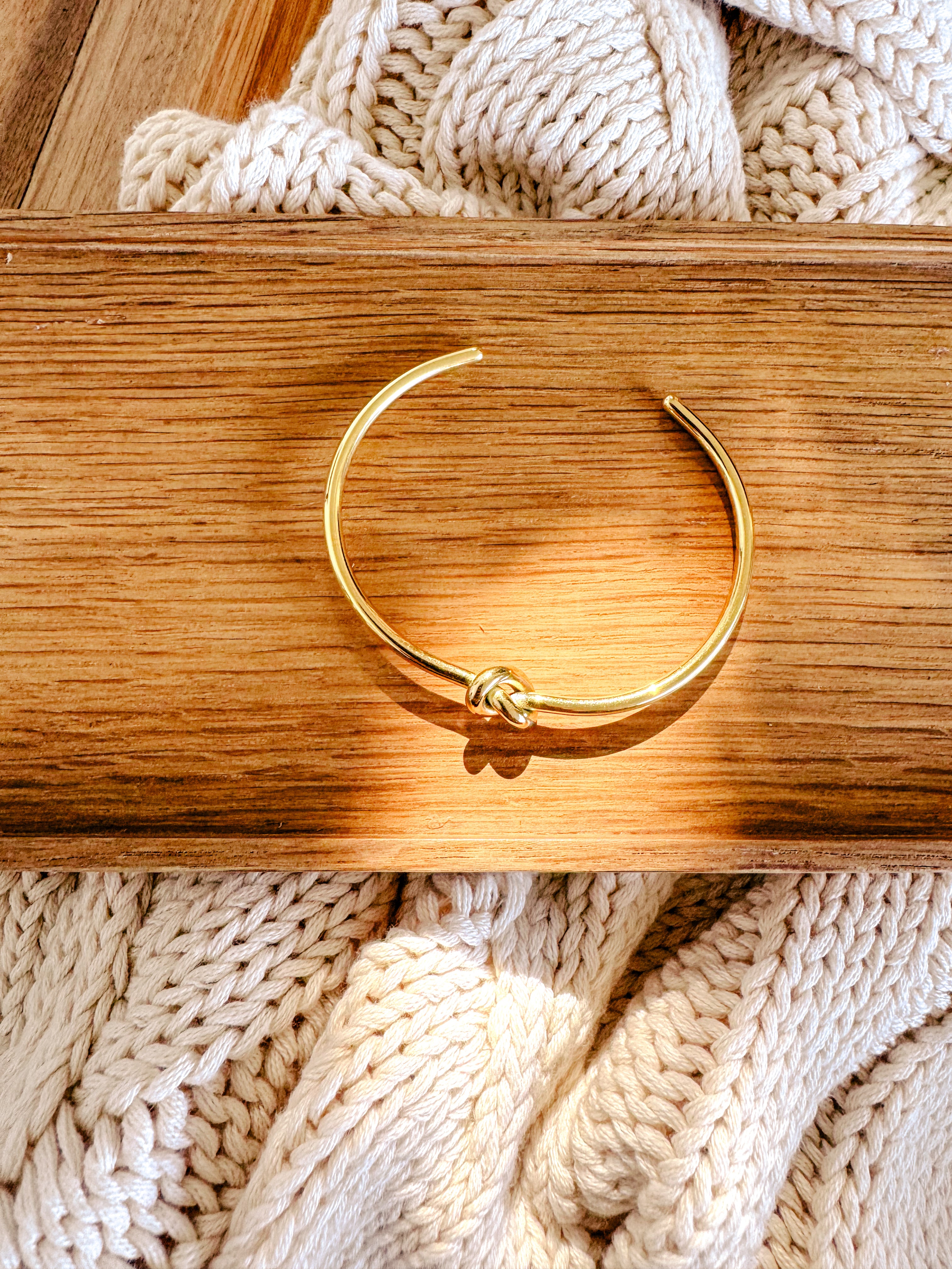 The Alexander Knot Bracelet | Gold - Shop Adele Catherine 