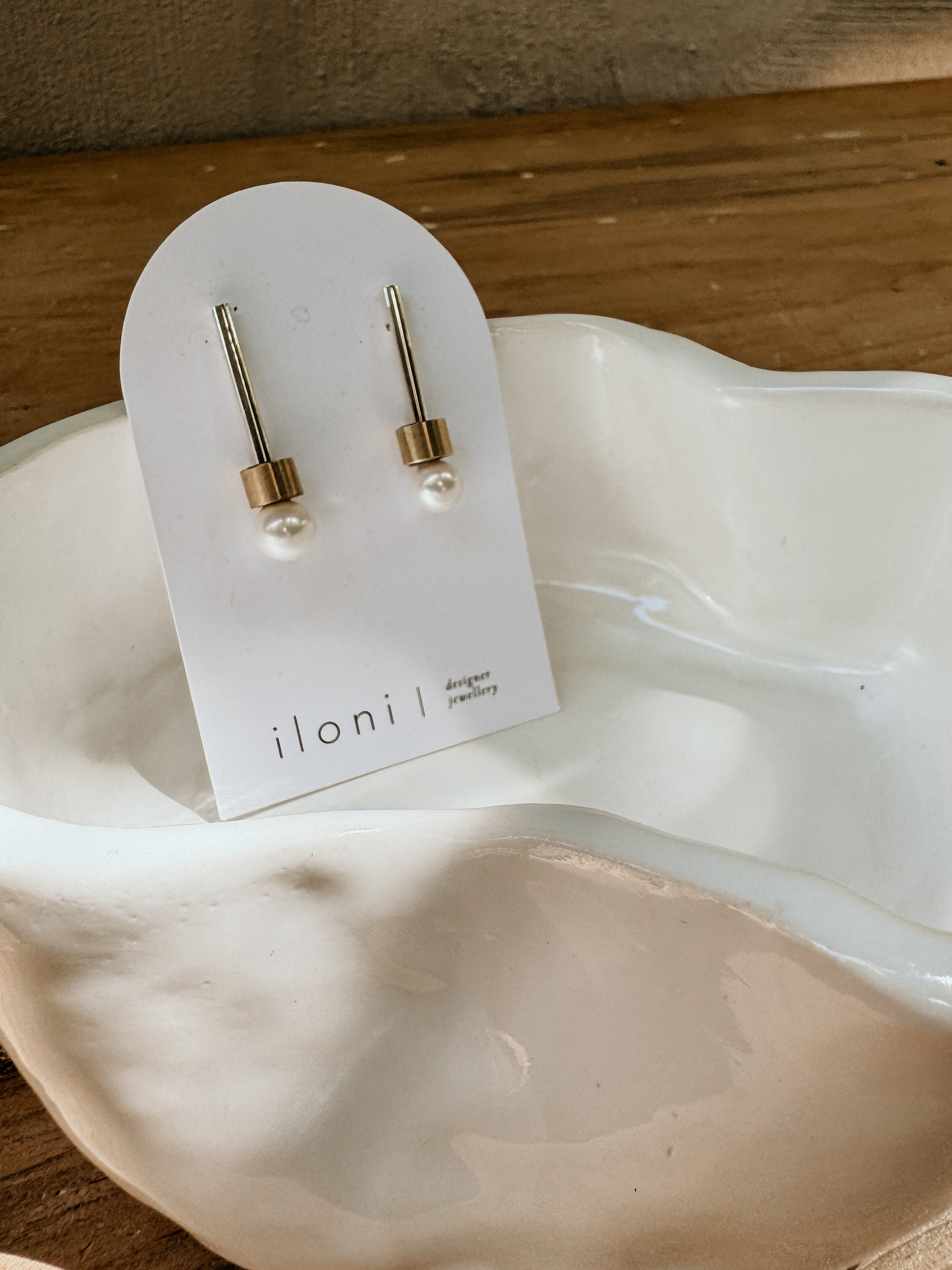 Short Slim Moonbeam Earring | Silver - Shop Adele Catherine 