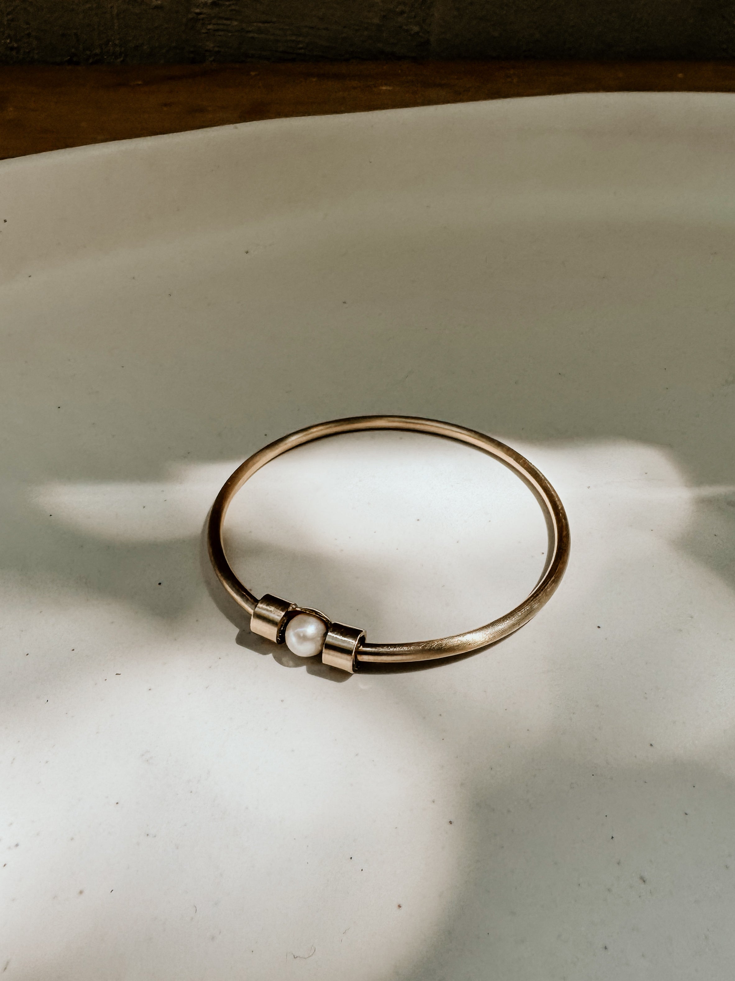 Moonbeam Bangle | Brass - Shop Adele Catherine 