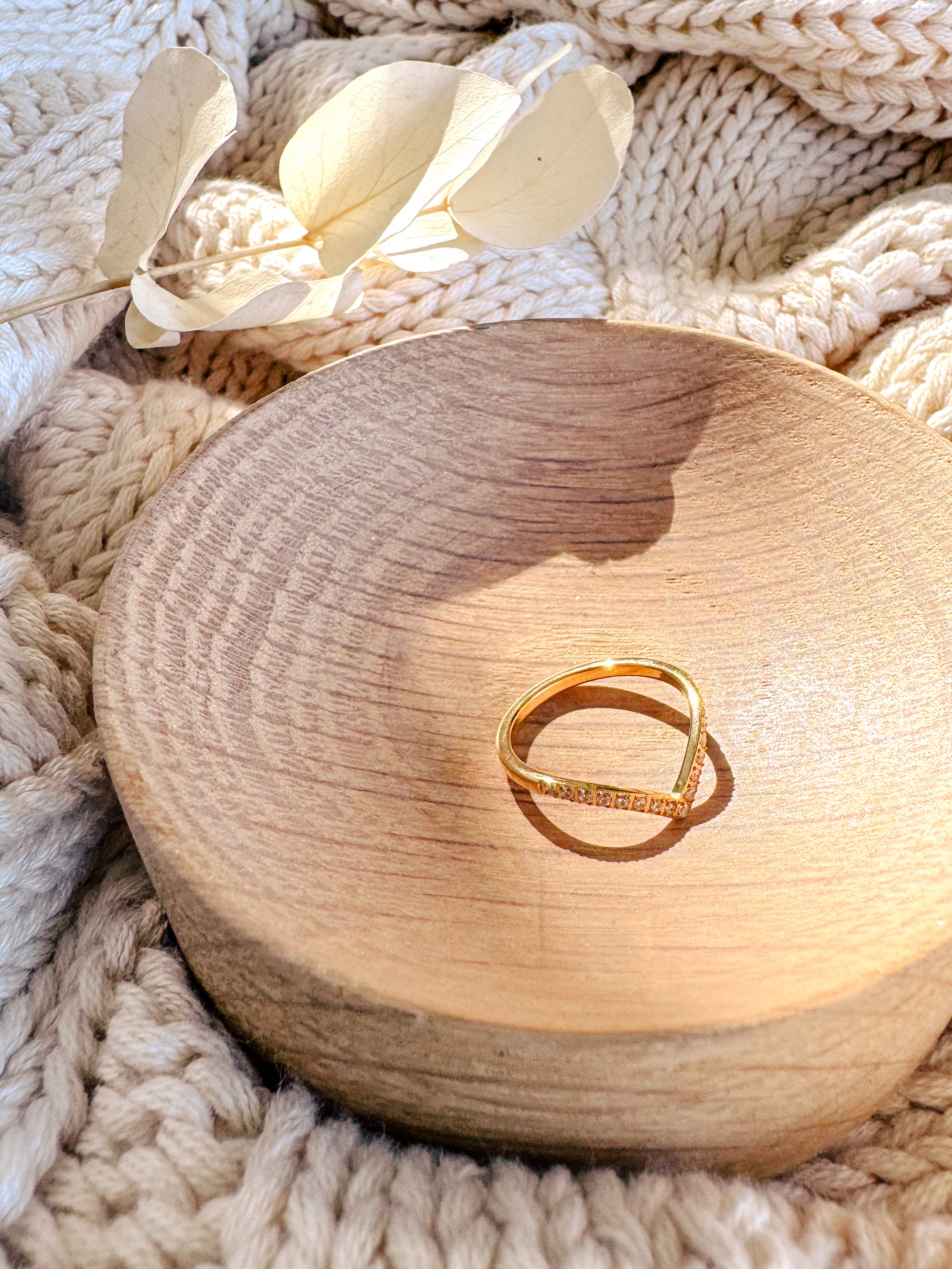 The Mia Wishbone Ring - Shop Adele Catherine 