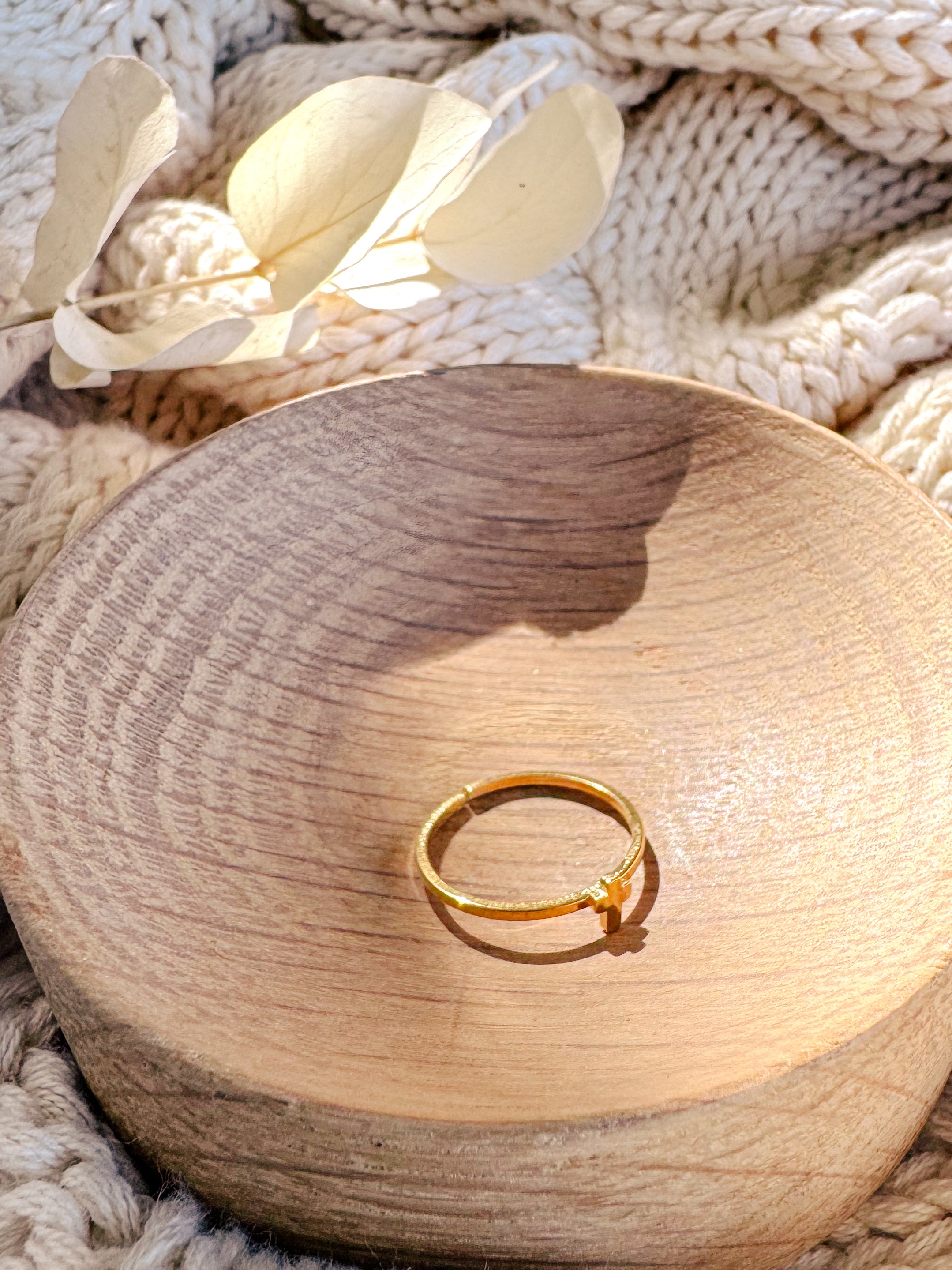 The Alice Cross Ring - Shop Adele Catherine 