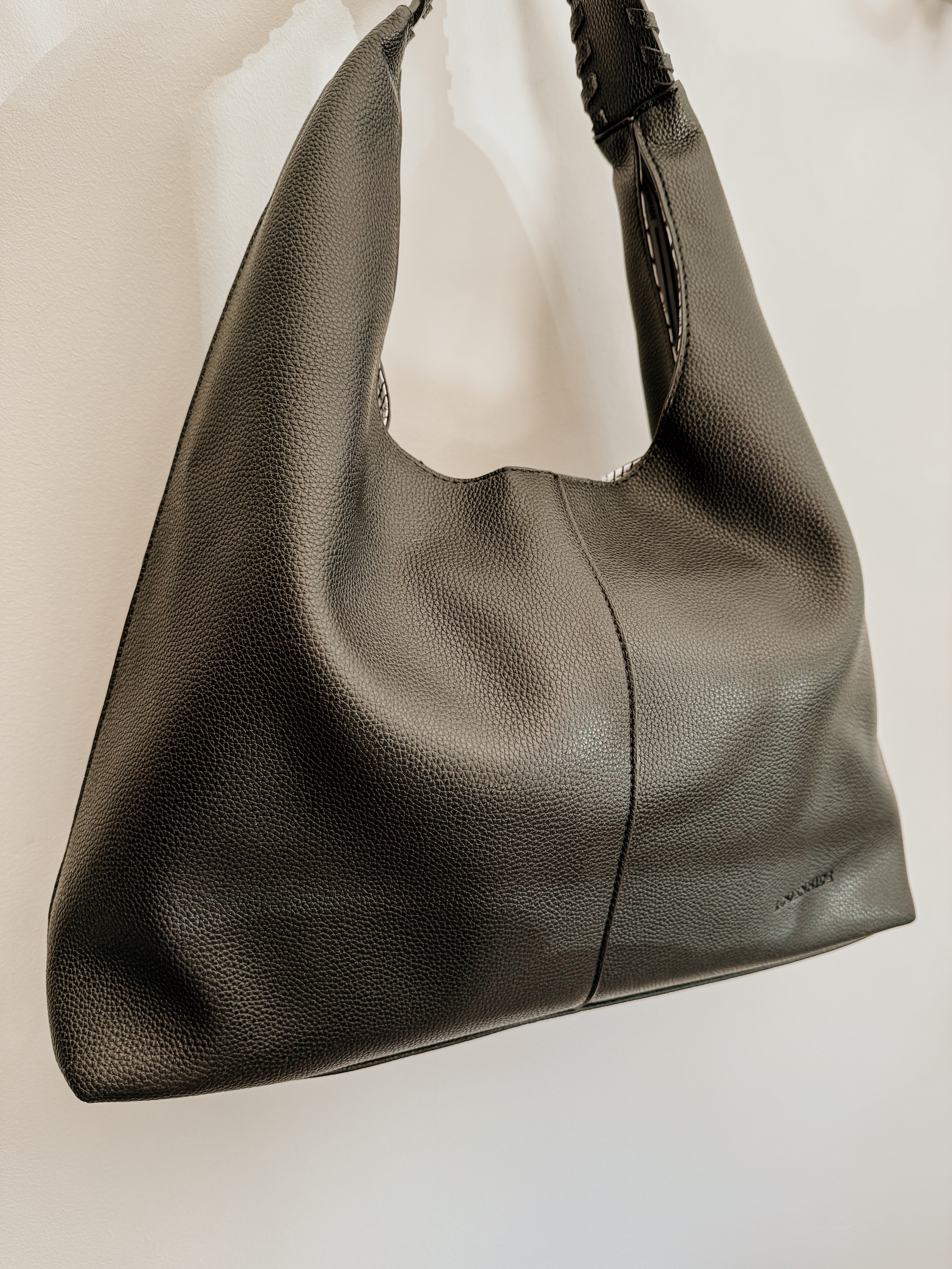 Avery Shoulder Bag | Black - Shop Adele Catherine 