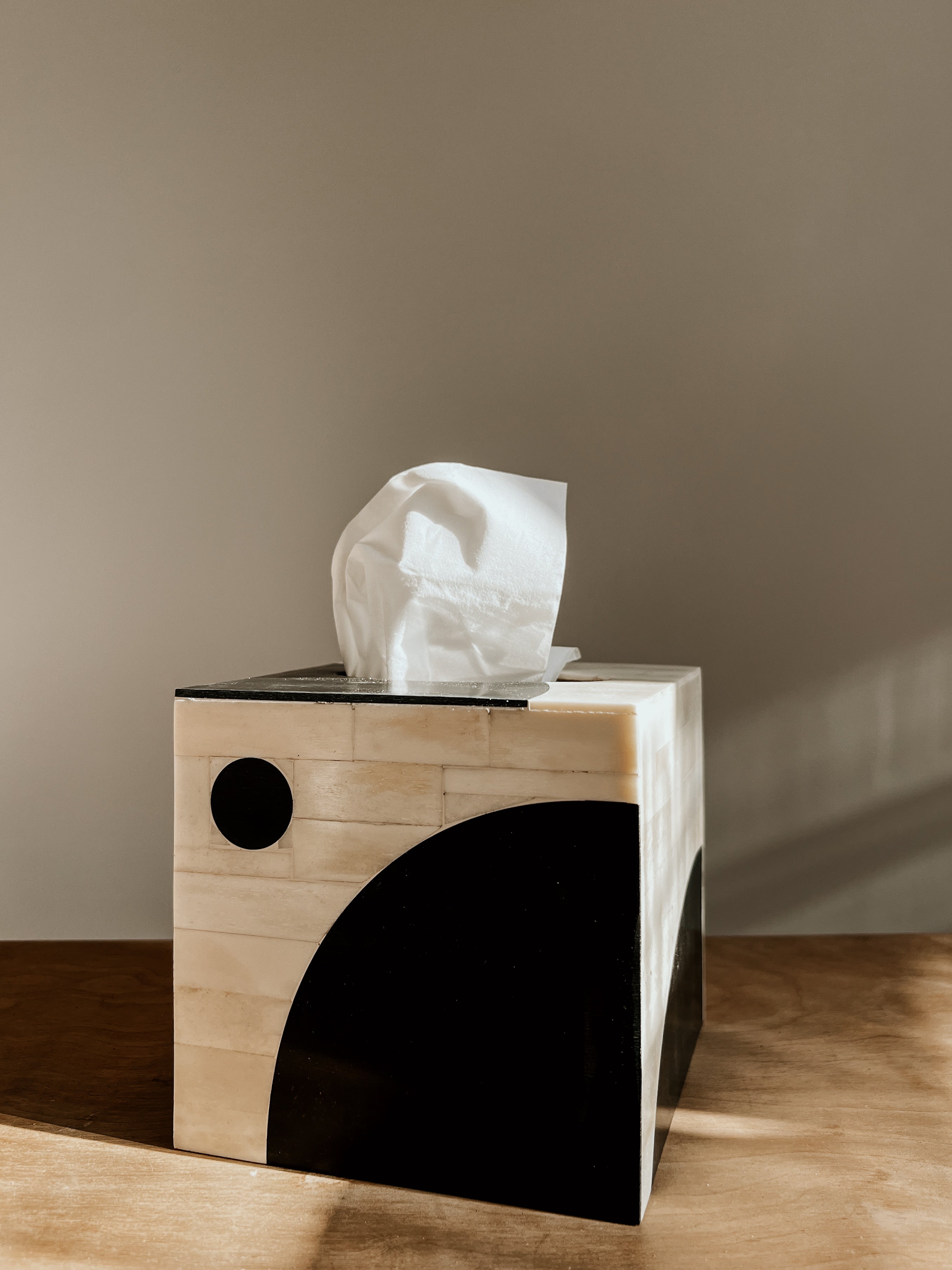 Resin Tissue Box | Cream & Black - Shop Adele Catherine 