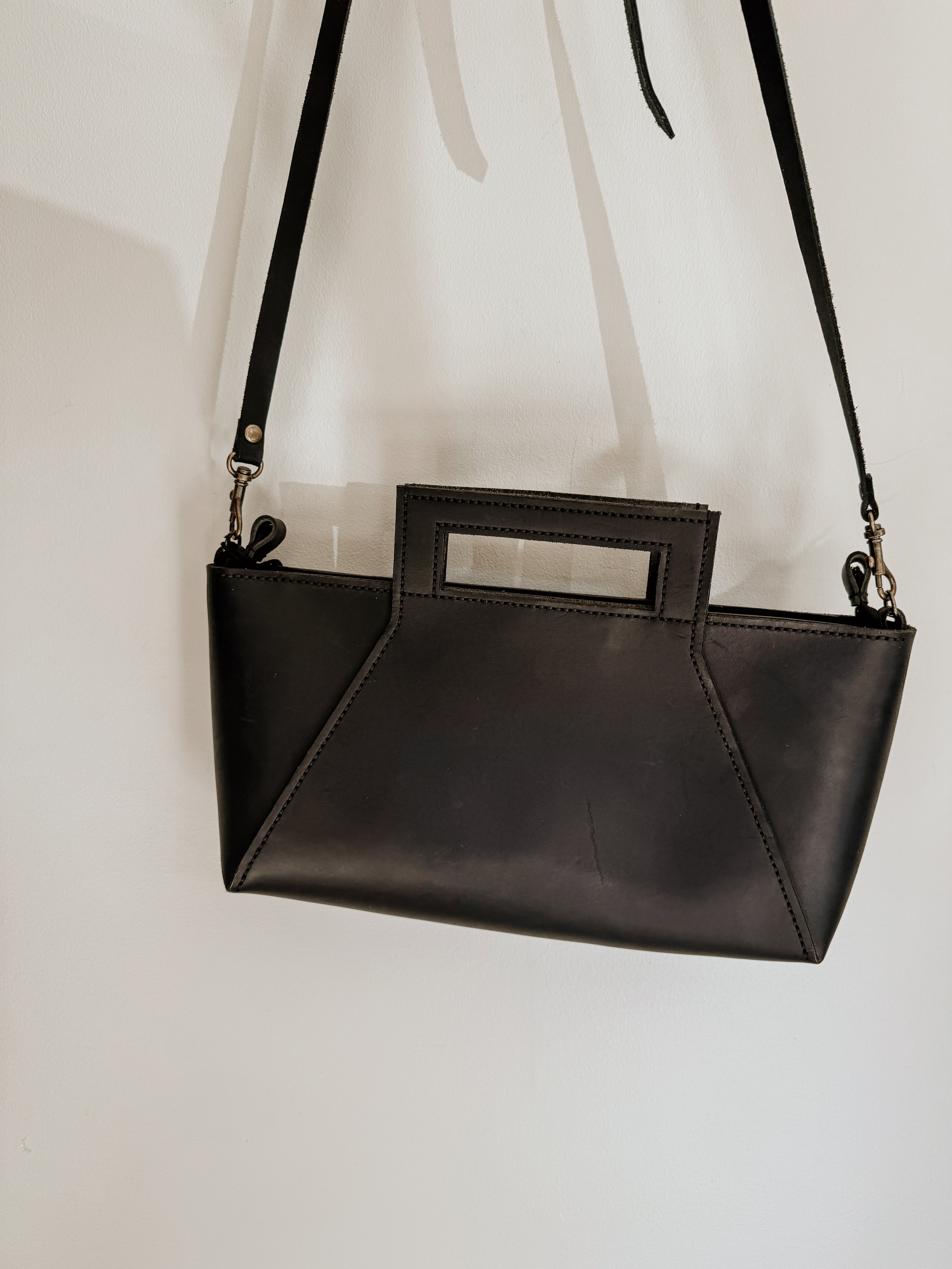 Mongi | Leather Bag - Shop Adele Catherine 