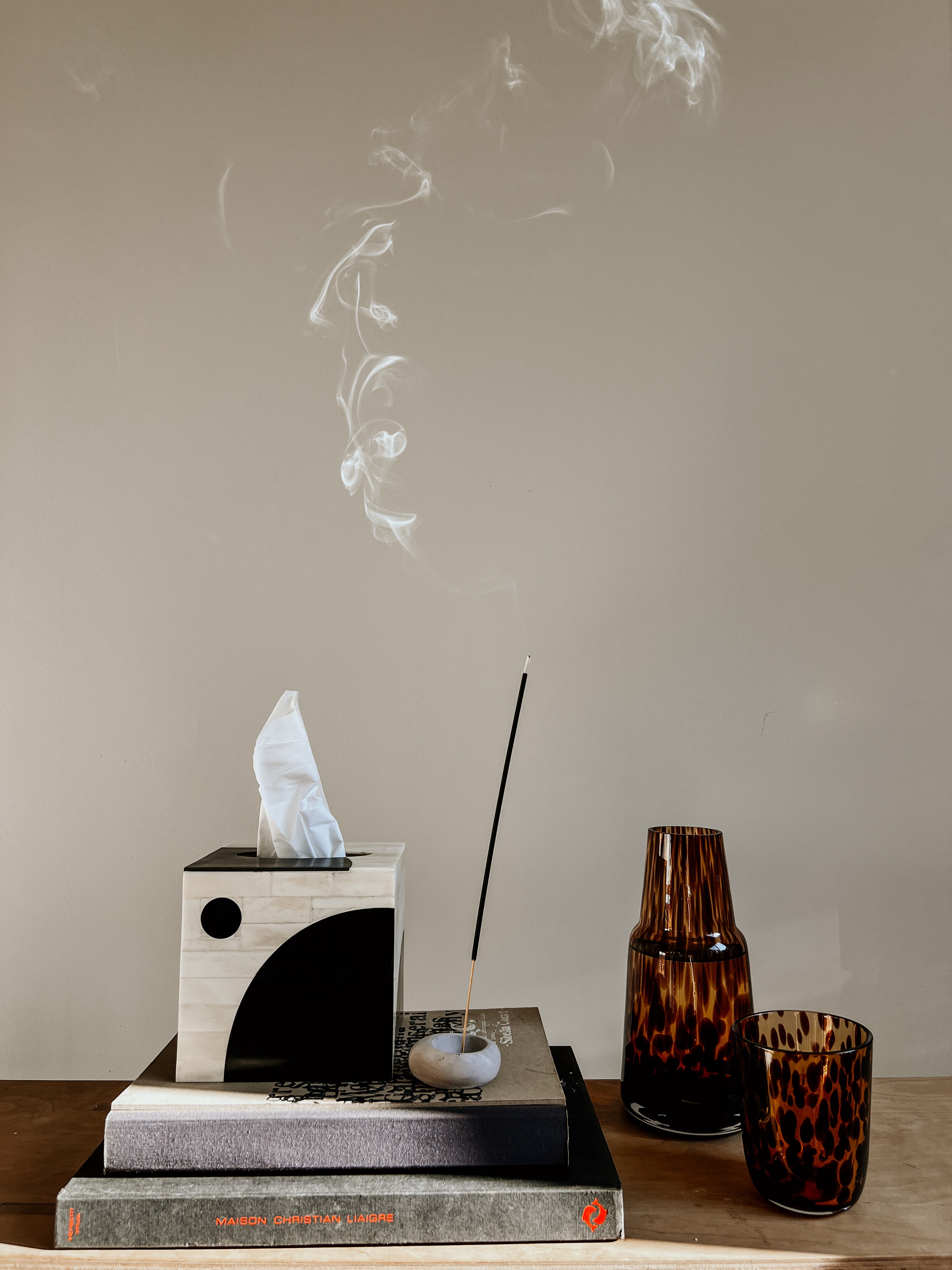 Resin Tissue Box | Cream & Black - Shop Adele Catherine 