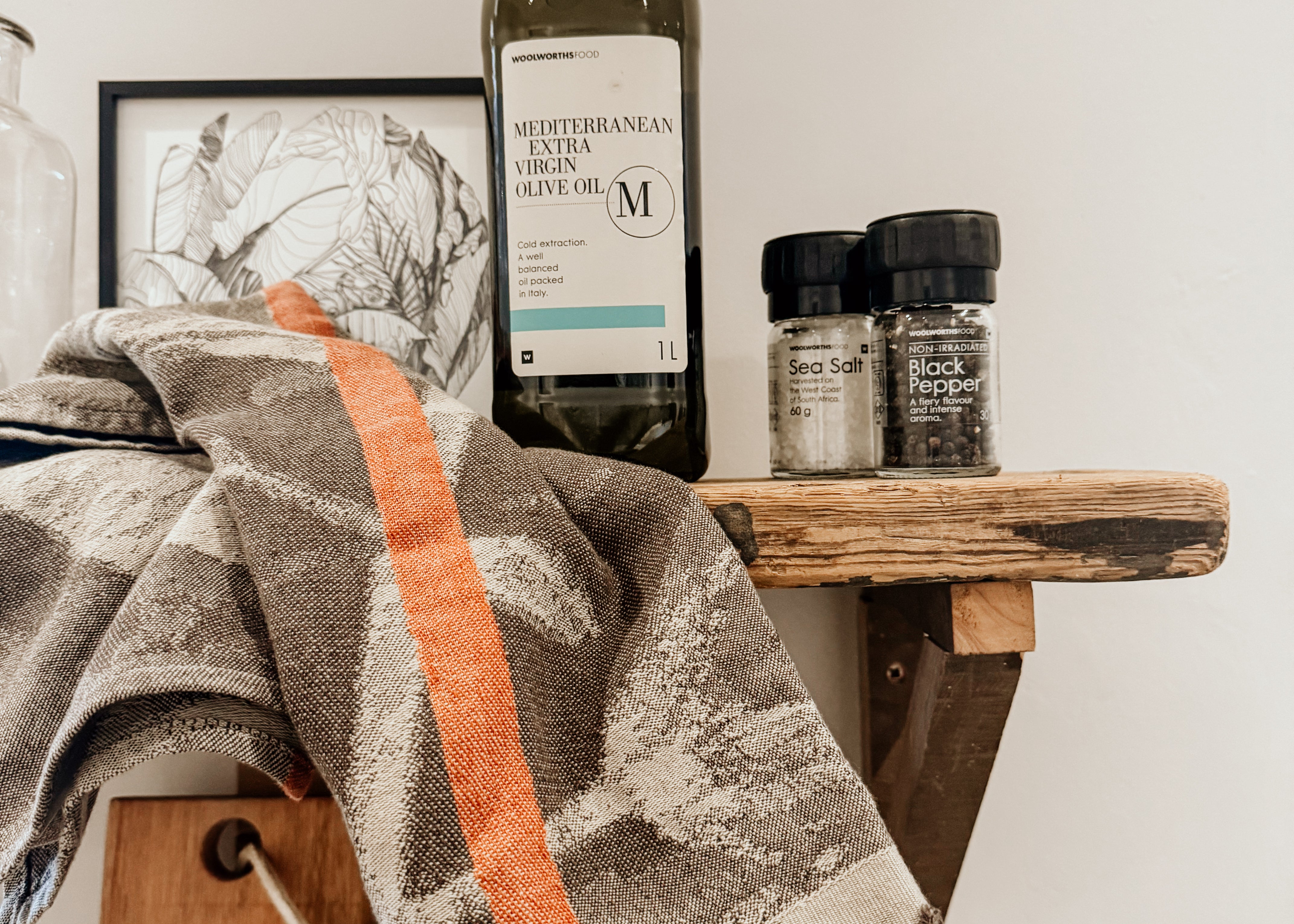 Mopipi Guest Towel | Charcoal- Rust - Shop Adele Catherine 