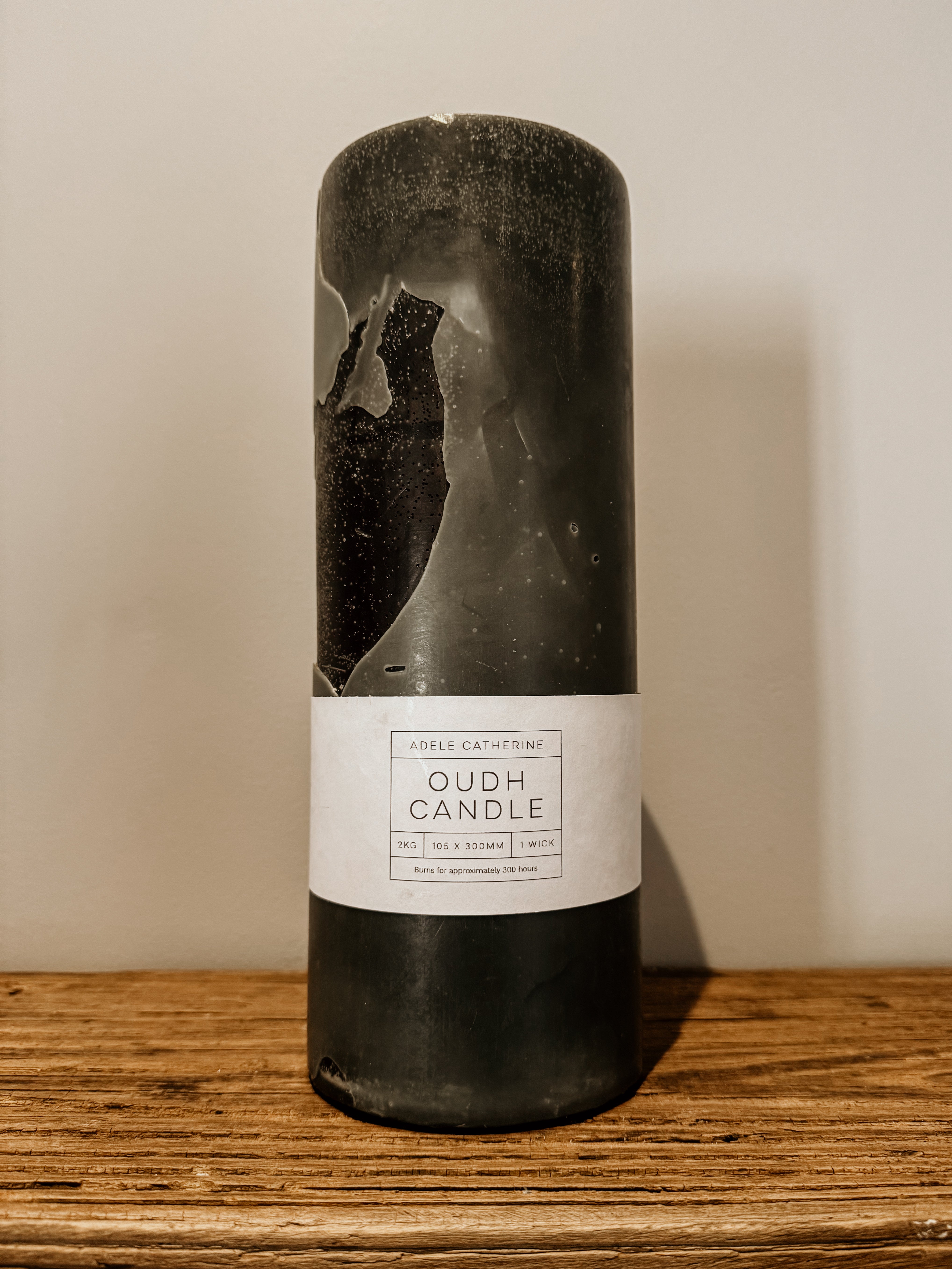 Oudh Scented Candle | Black - Shop Adele Catherine 