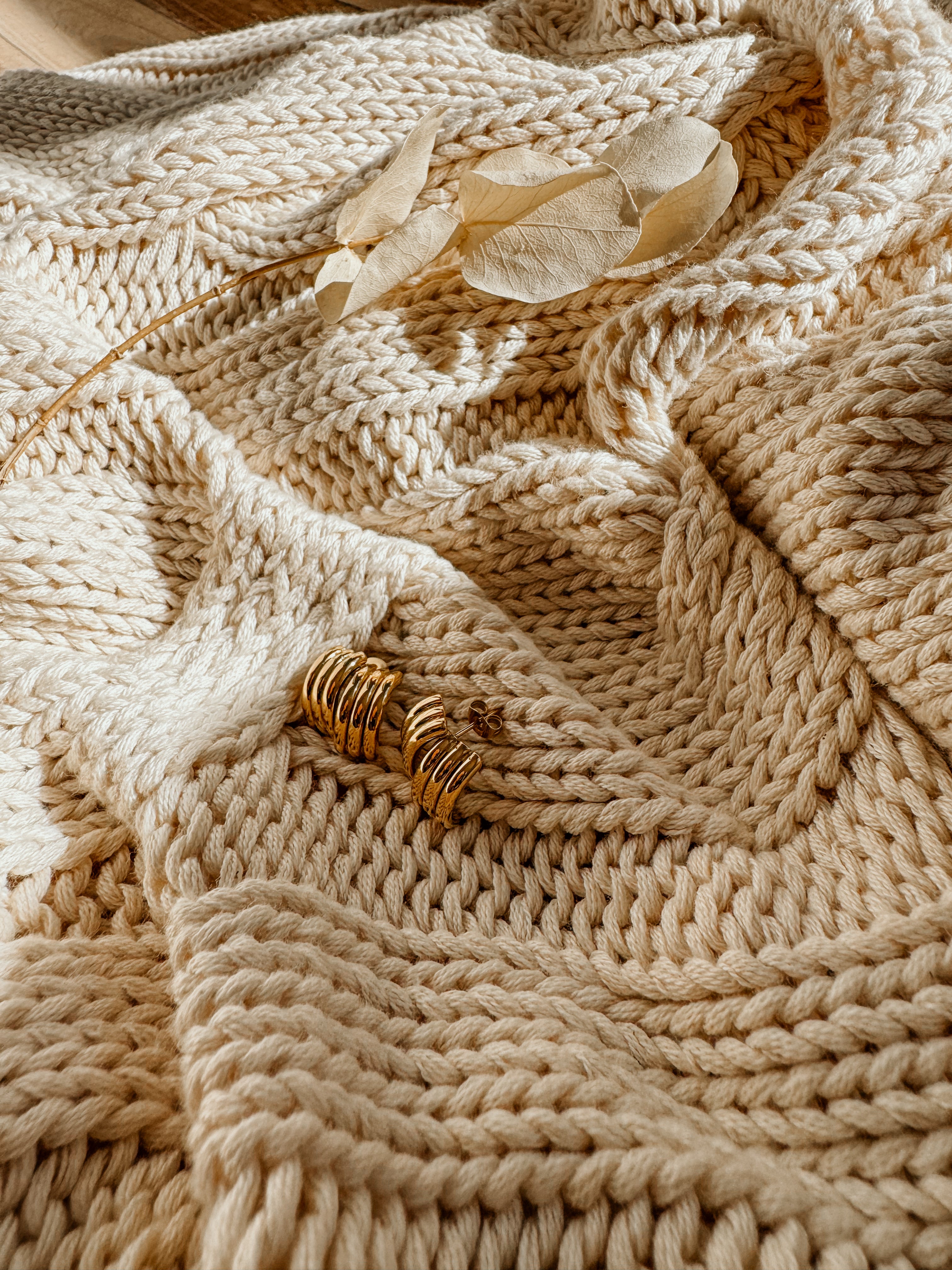 The Vivienne Studs | Gold - Shop Adele Catherine 