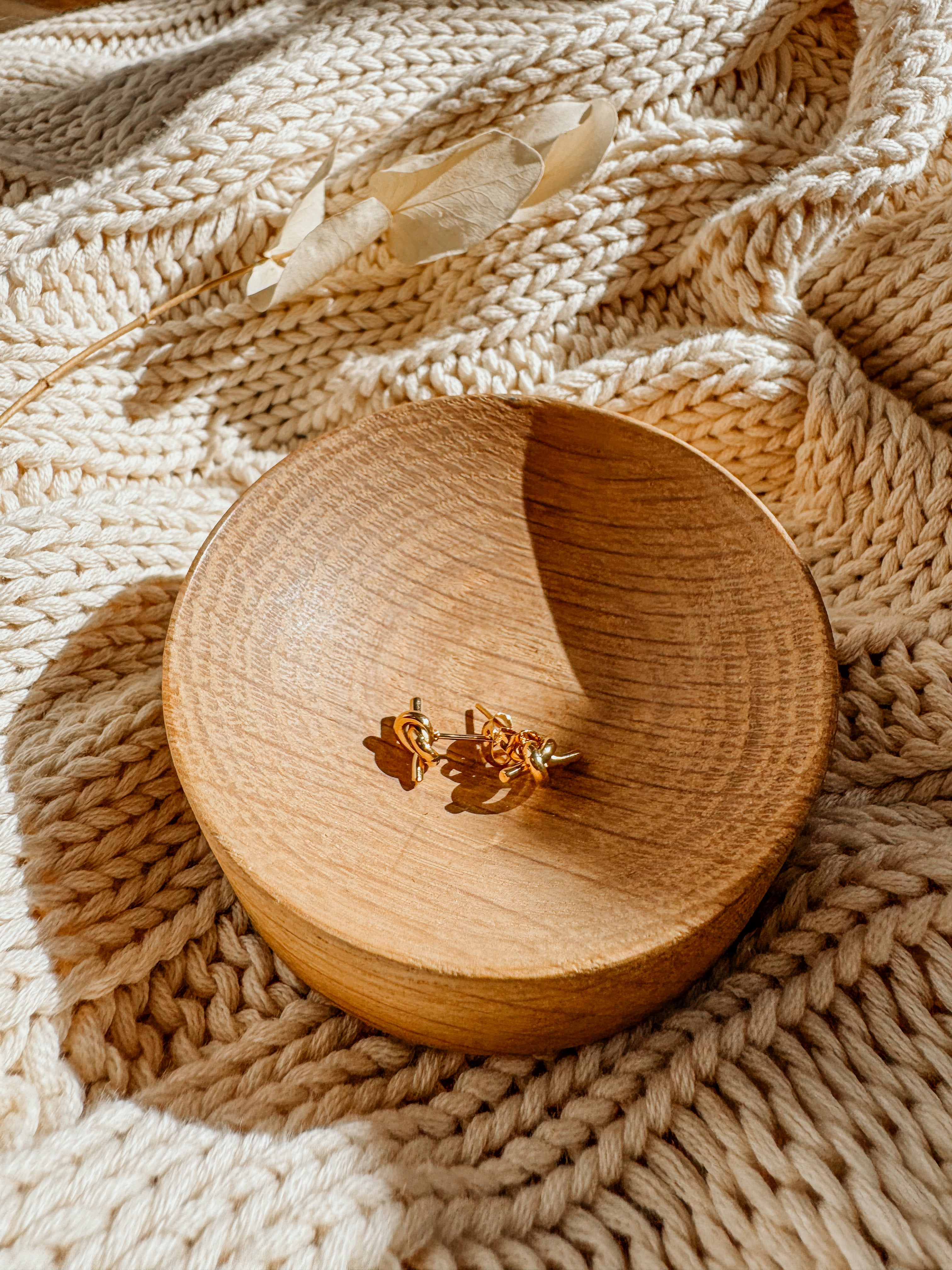 The Alex Knot Studs | Gold - Shop Adele Catherine 