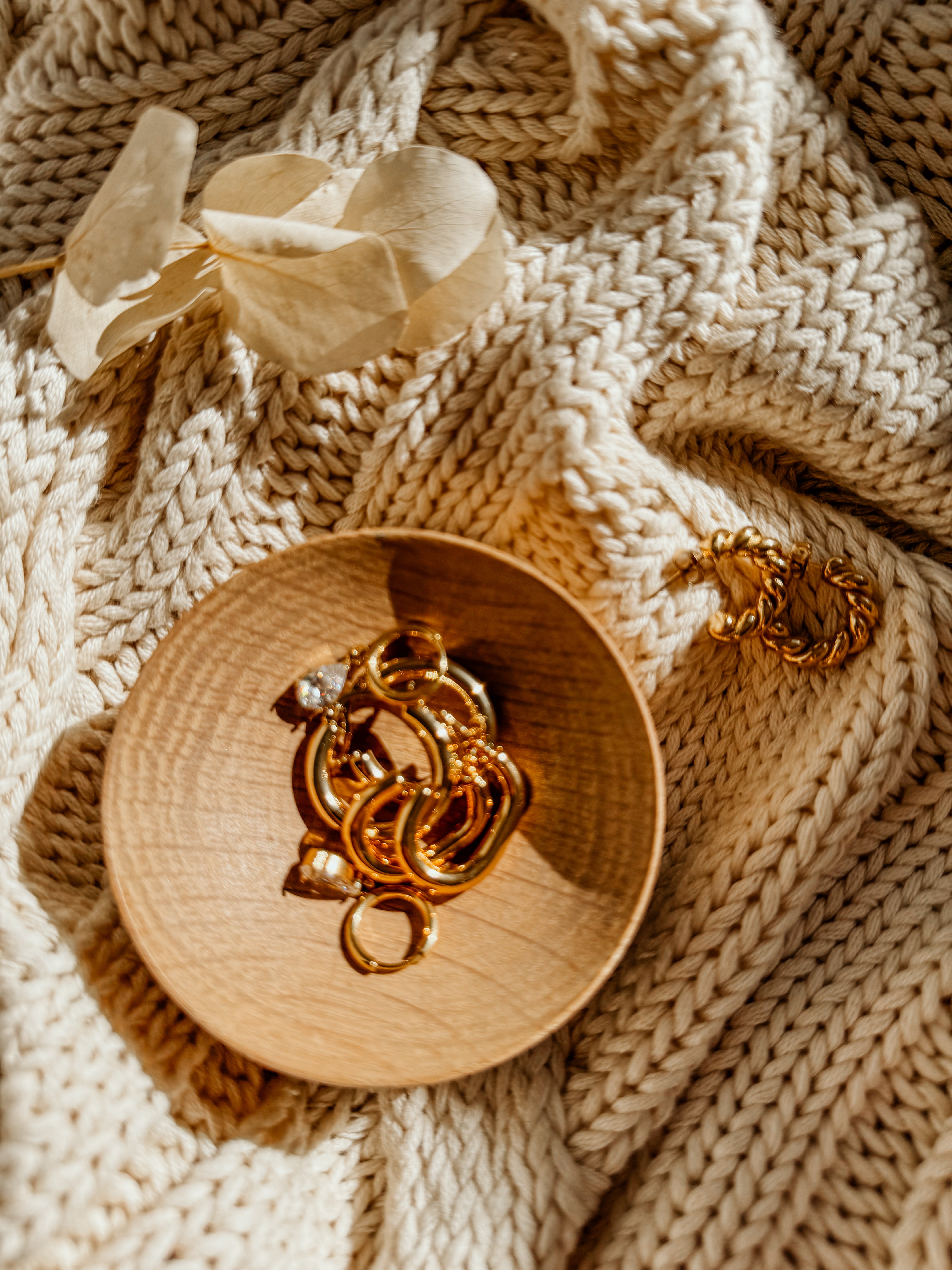 The Blake Hoops | Gold - Shop Adele Catherine 