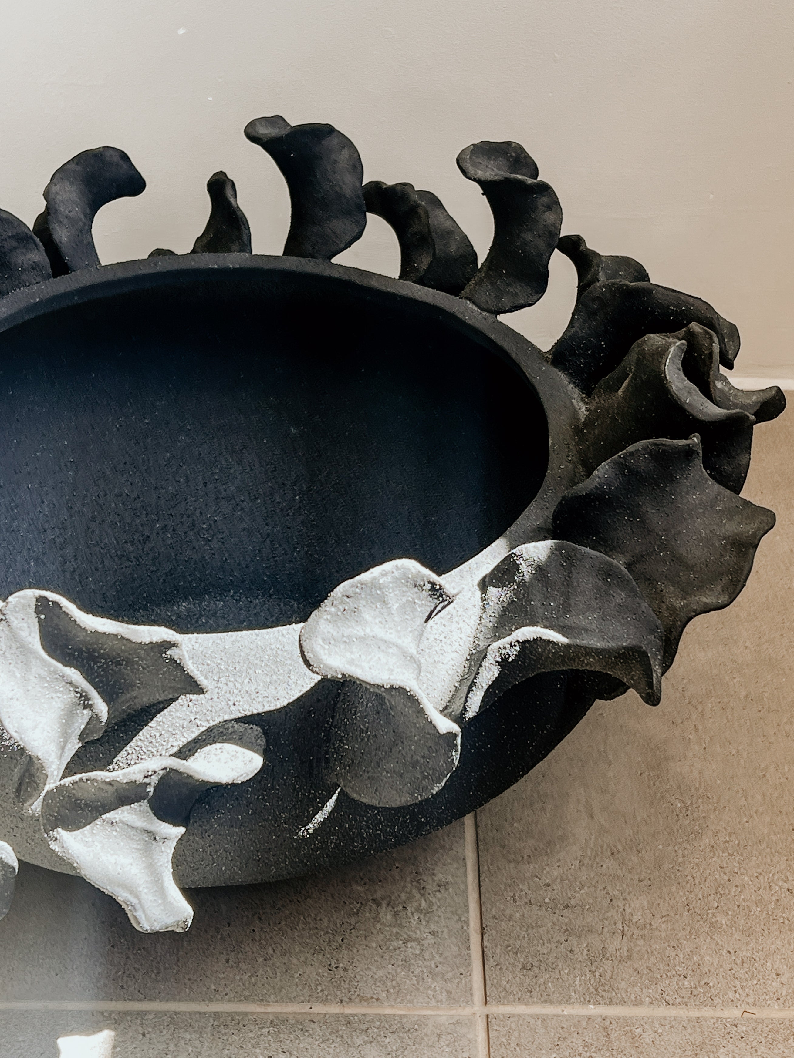 Squat Organic Planter | Black - Shop Adele Catherine 