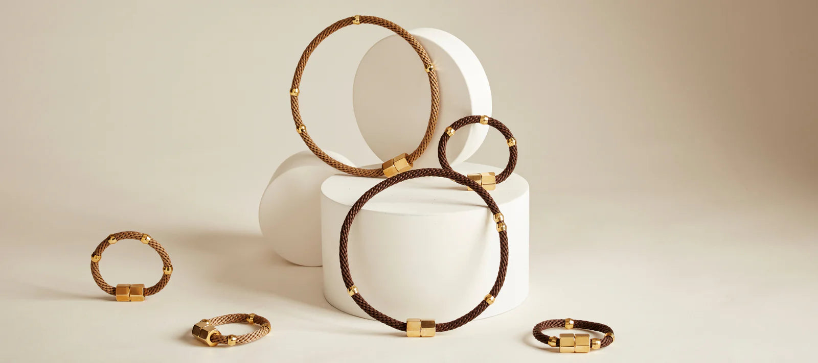 Mer Bracelet | Beige - Shop Adele Catherine 
