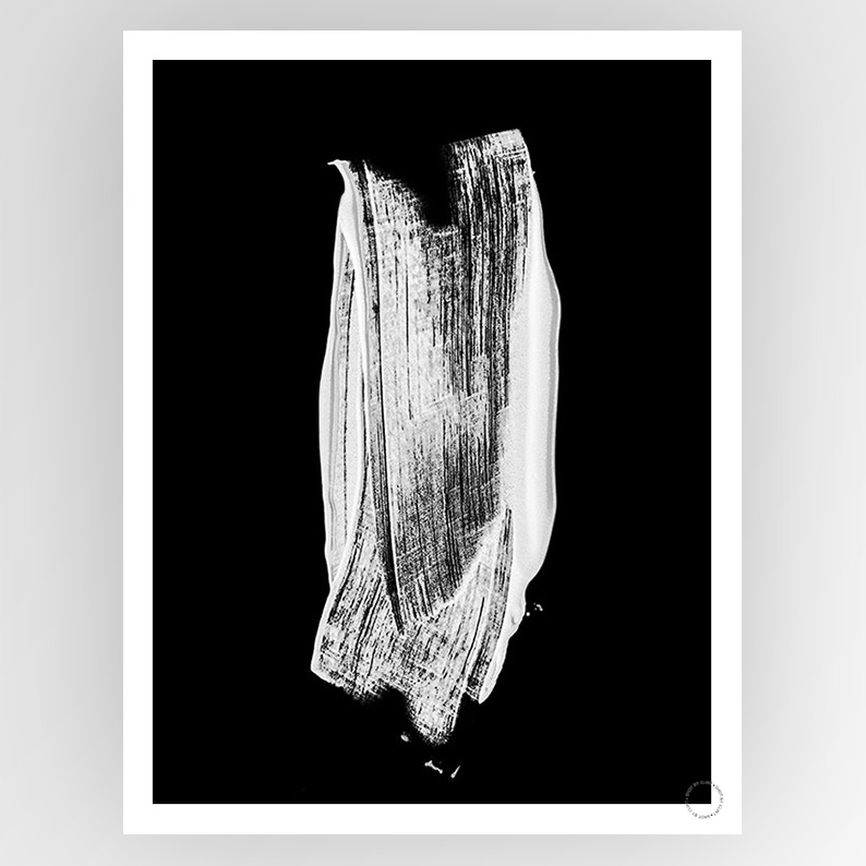 Fotografiks Shot by Clint Minimalism 01 consignment art print, featuring simple, modern design in black and white.